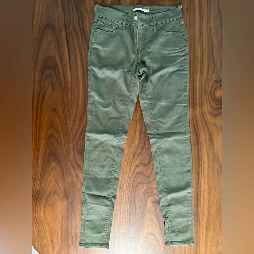 Levi’s 710 Super Skinny Jeans